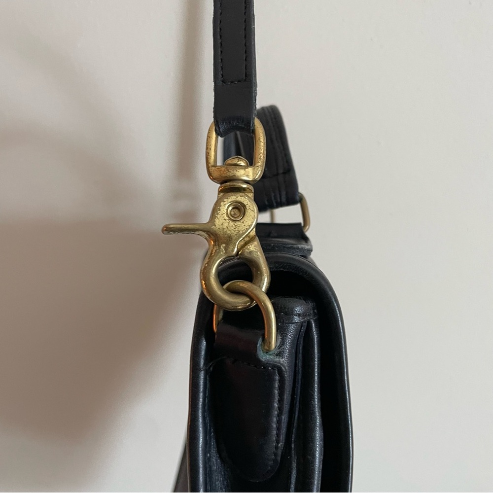 Coach Vintage 1983‎ The Station CrossBody Top Handle Leather Bag in Black - Picture 4 of 11